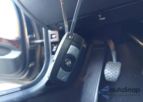 2009 BMW 335I z USA, uszkodzony, nr VIN WBAPM73509A367777